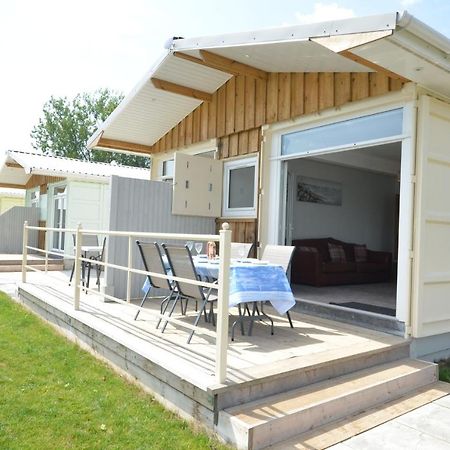 Premium Lake Lodges Chichester Exterior foto